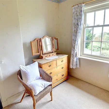 Farm Manor Croft